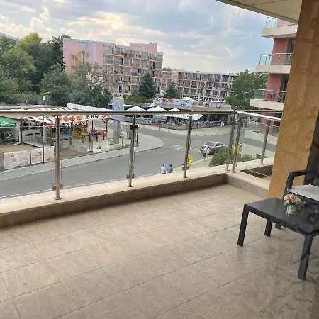 Vp Peter House, Sunny Apart-hotel 4*