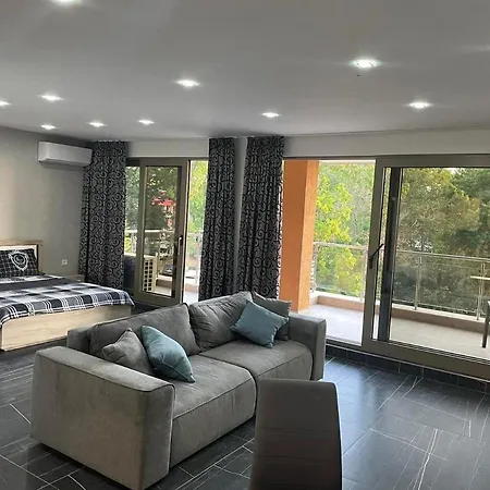 Vp Peter House, Sunny Aparthotel 4*